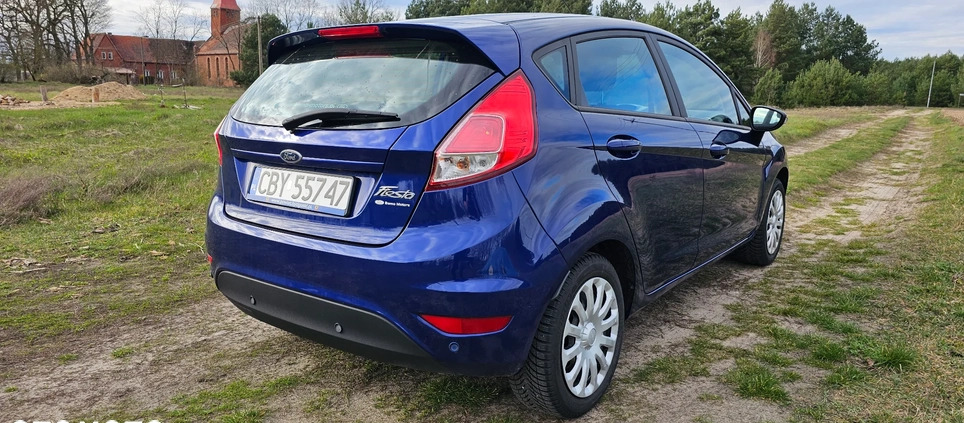 Ford Fiesta cena 42500 przebieg: 65800, rok produkcji 2017 z Recz małe 137